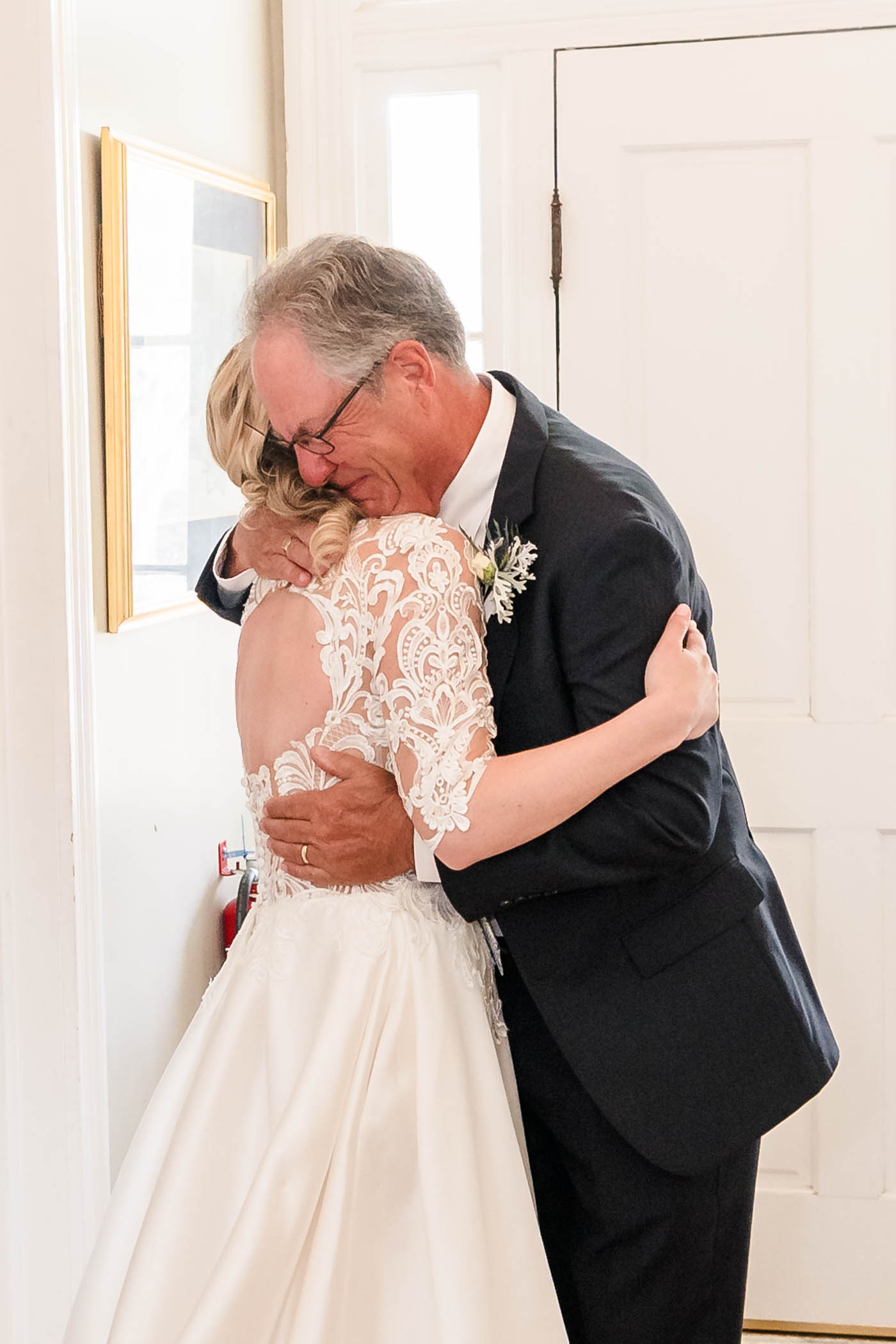 Bride and Father First Look at The Beaufort Inn by Wedding Photographer Susan DeLoach Photography