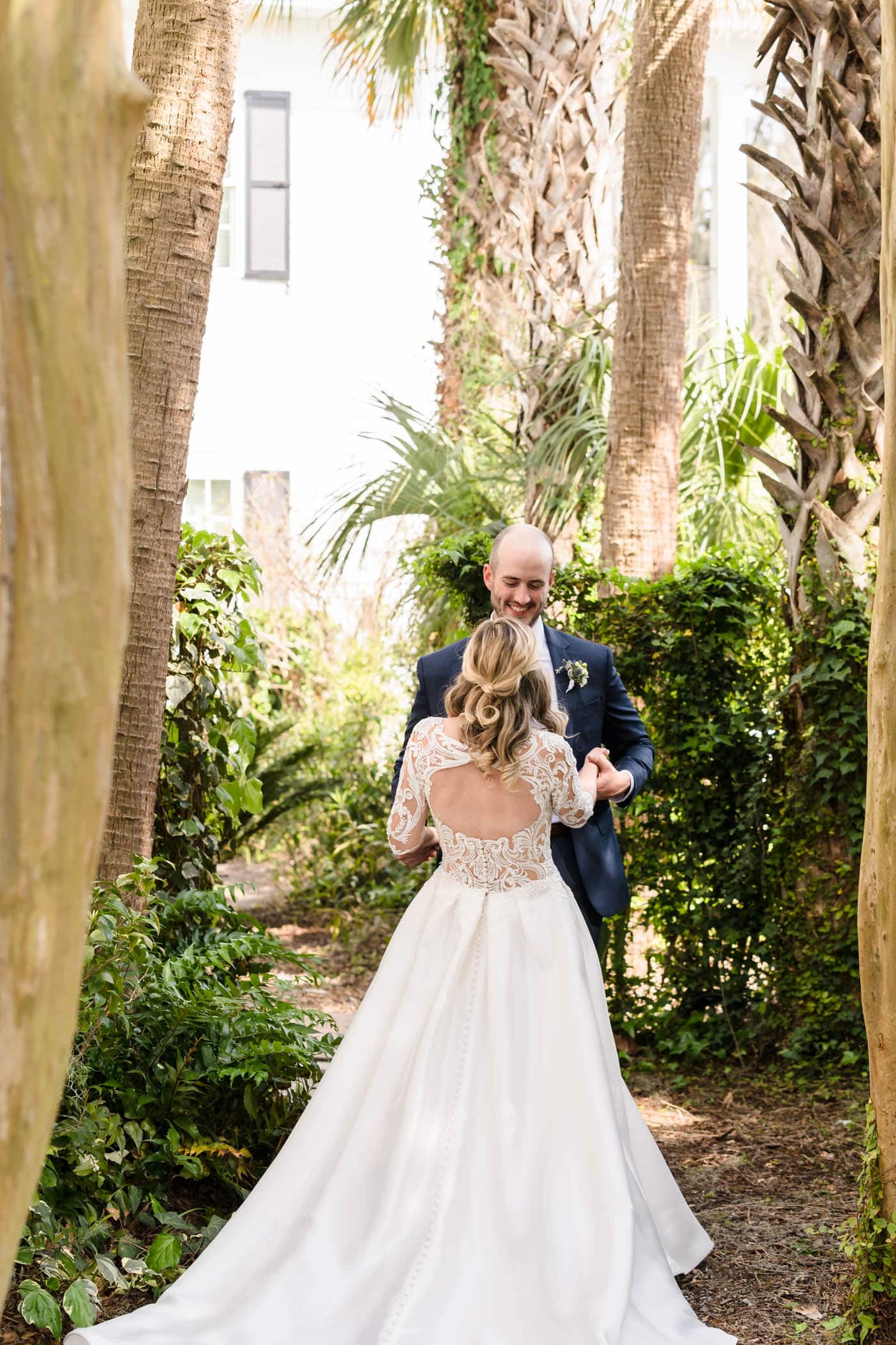 Bride and Groom First Look at The Beaufort Inn by Wedding Photographer Susan DeLoach Photography