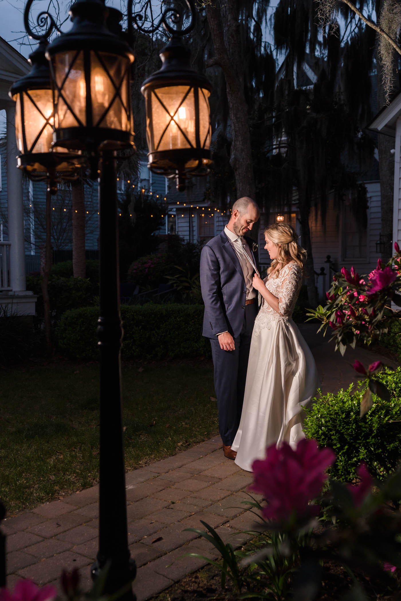 Lowcounty Garden Wedding The Beaufort Inn Tabby Garden